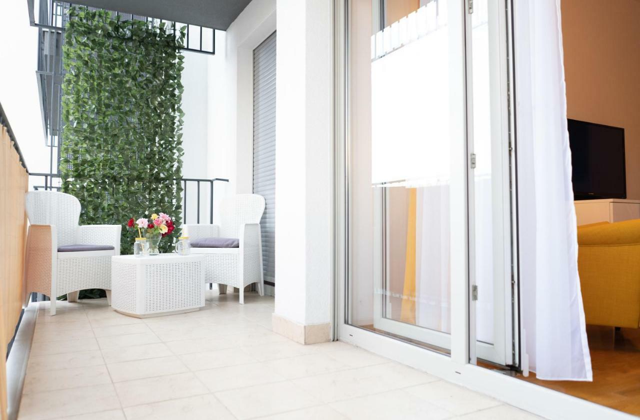 Jacuzzi Studio Apartman Mare'S Zagreb Dış mekan fotoğraf